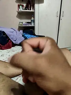 joejoe7 online show from April 15, 5:53 pm