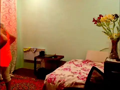 Natali7634 online show from May 3, 3:45 am