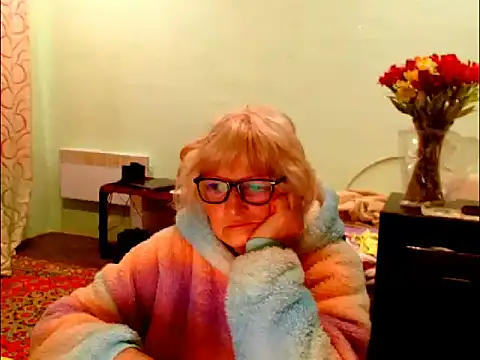 Natali7634 online show from May 4, 1:34 am