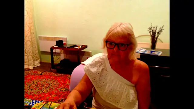 Natali7634 online show from June 19, 11:14 am