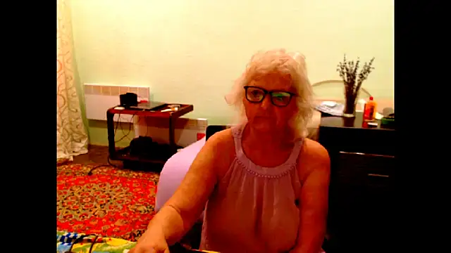 Natali7634 online show from June 20, 4:15 am