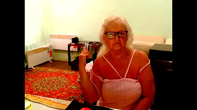 Natali7634 online show from June 24, 6:12 am
