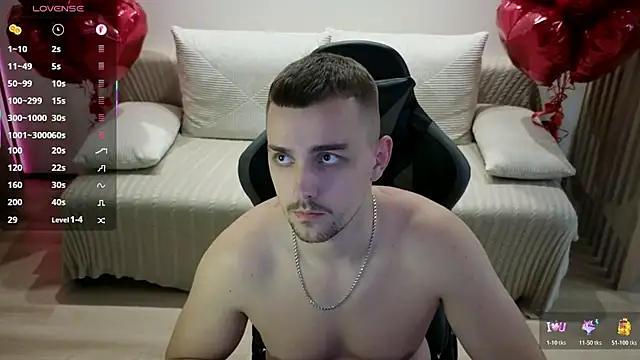 Larstar01 online show from November 4, 11:59 pm