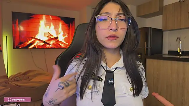 MarianaBranzz online show from March 26, 1:22 am