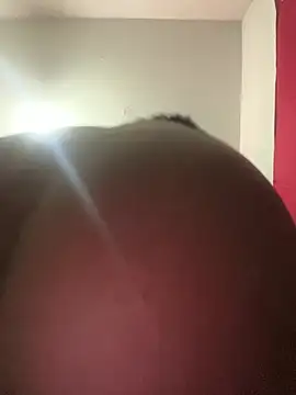 Snapshot of bigdick5157 chatting on February 1, 1:42 pm bigdick5157 online show from February 1, 1:42 pm