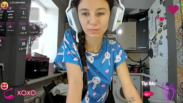  Nika Kik online show from October 31, 12:17 pm