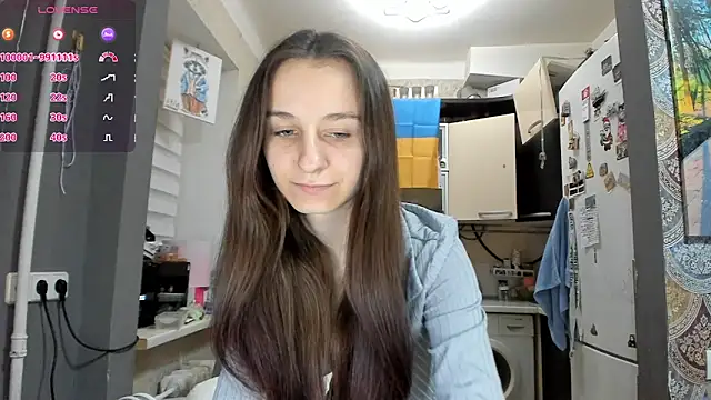 Snapshot of _Nika_Kik chatting on May 1, 5:50 pm Nika Kik online show from May 1, 5:50 pm