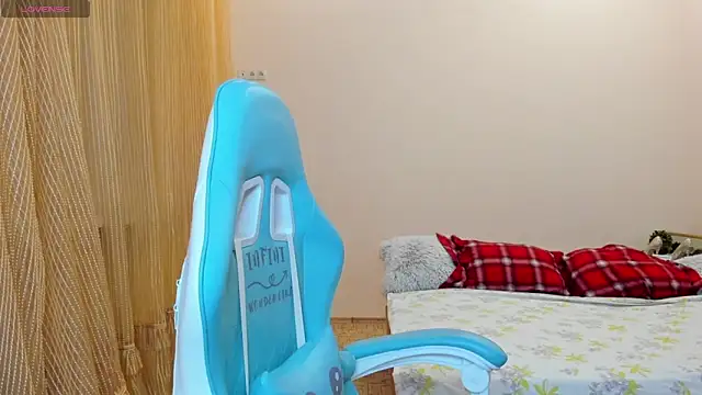 BarbaraKiss online show from January 9, 2:07 pm