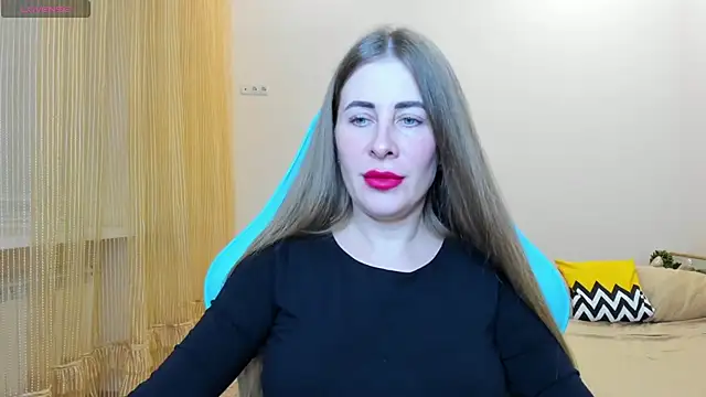 BarbaraKiss online show from January 11, 2:25 pm