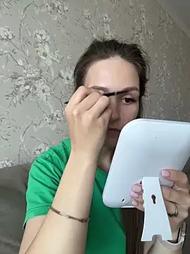 DakotaGercy online show from March 31, 7:53 am