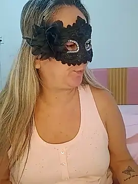 titiasexy online show from April 20, 5:48 pm