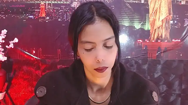 Snapshot of Catalella_Ar chatting on June 26, 3:22 am Catalella Ar online show from June 26, 3:22 am
