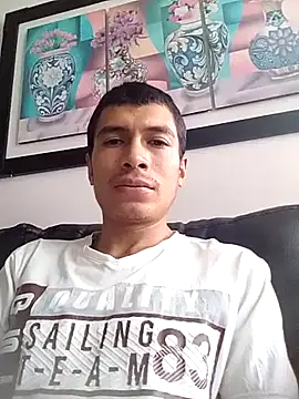 008Alexan online show from February 5, 5:53 pm