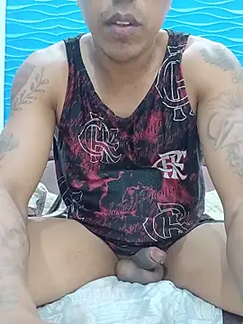 Snapshot of Seductiveblack chatting on May 16, 7:34 pm Seductiveblack online show from May 16, 7:34 pm