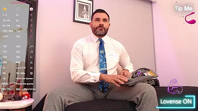 Snapshot of jonasbeards chatting on April 28, 2:44 pm jonasbeards online show from April 28, 2:44 pm