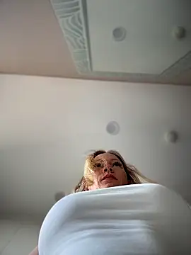 LavenderHot online show from April 4, 12:31 am