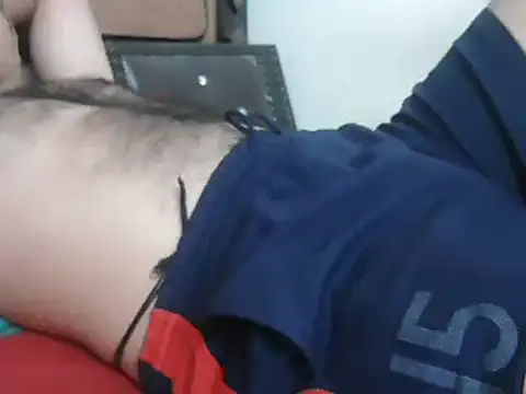 Snapshot of naughtymike0007 chatting on May 9, 10:09 am naughtymike0007 online show from May 9, 10:09 am