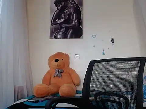 TeenieReeny online show from January 15, 1:41 pm