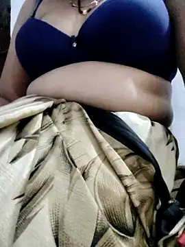 Snapshot of Januhot18 chatting on December 22, 4:59 pm Januhot18 online show from December 22, 4:59 pm