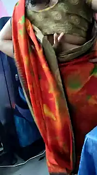 Snapshot of Januhot18 chatting on January 7, 8:56 am Januhot18 online show from January 7, 8:56 am