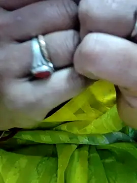 Snapshot of Januhot18 chatting on January 13, 10:25 am Januhot18 online show from January 13, 10:25 am