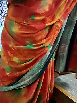 Snapshot of Januhot18 chatting on February 28, 1:03 pm Januhot18 online show from February 28, 1:03 pm