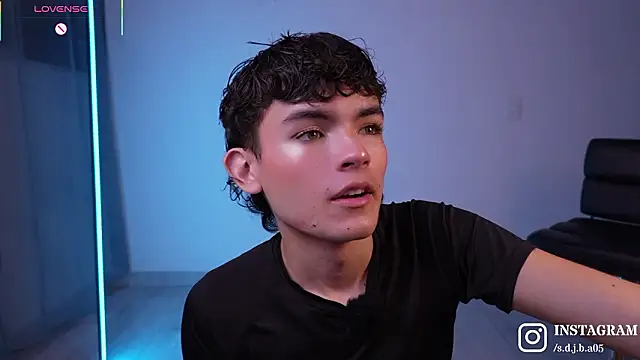 Angelo 018 online show from March 15, 1:11 am