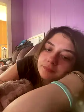 Snapshot of itzcheyduh chatting on October 7, 2:47 pm itzcheyduh online show from October 7, 2:47 pm