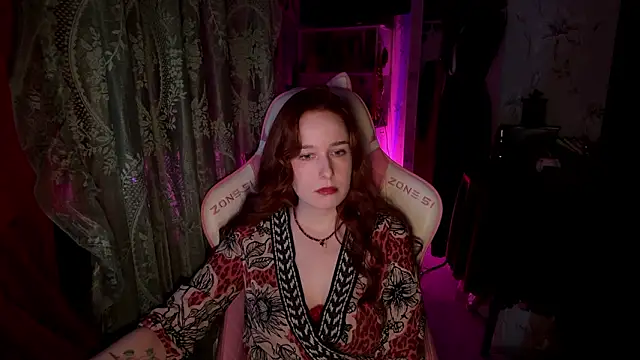 pearl princess  online show from March 5, 11:01 pm