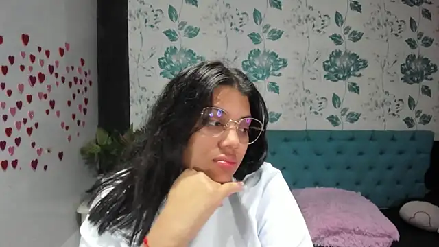 LindaBreeS online show from March 16, 4:12 pm