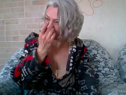 Lorie Carrie online show from April 16, 10:05 am