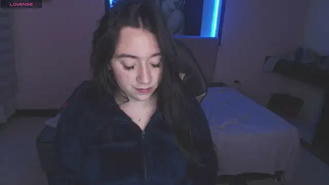 Andrea Ramos online show from March 7, 8:45 am