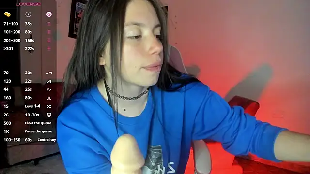 Snapshot of katty_snow chatting on March 22, 6:11 am katty snow online show from March 22, 6:11 am