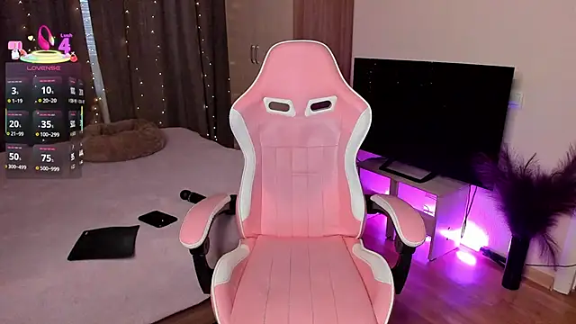 Jane Paws online show from December 5, 3:15 am