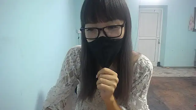 elllaaxx online show from September 15, 3:39 am