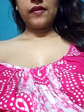 Snapshot of sexyindi_couple chatting on September 24, 5:55 am sexyindi couple online show from September 24, 5:55 am