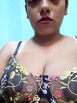 sexyindi couple online show from April 23, 5:52 am