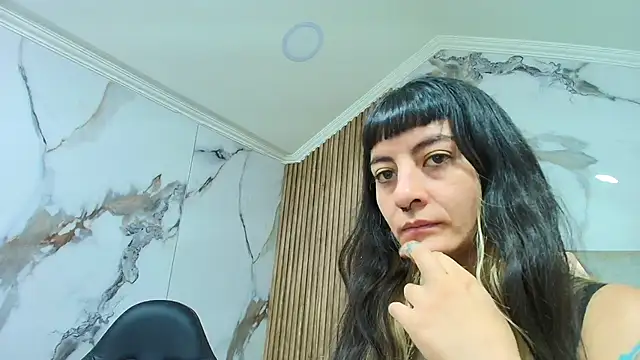 Snapshot of Naughty_Kittenm chatting on May 19, 11:27 am Naughty Kittenm online show from May 19, 11:27 am