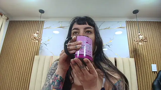 Snapshot of Naughty_Kittenm chatting on July 3, 10:43 am Naughty Kittenm online show from July 3, 10:43 am