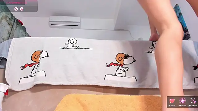 Snapshot of Bornforporn_ chatting on October 6, 5:16 am Bornforporn  online show from October 6, 5:16 am