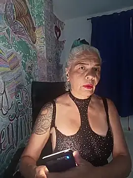 freyadevil333 online show from February 17, 7:16 am