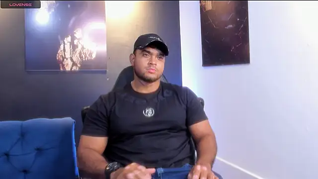 Big furry bear13 online show from November 11, 5:29 am