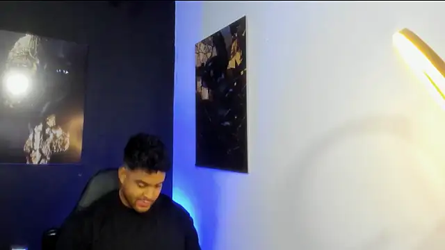 Big furry bear13 online show from November 15, 7:27 am