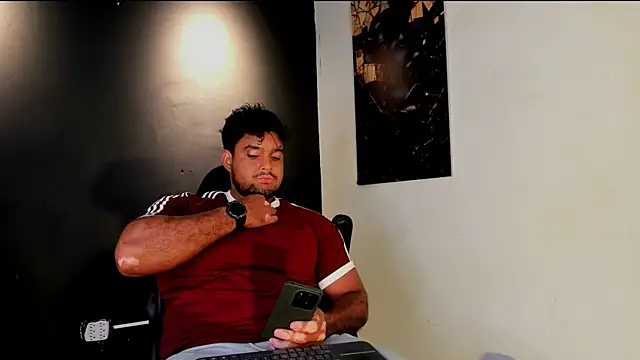 Big furry bear13 online show from March 12, 6:19 am