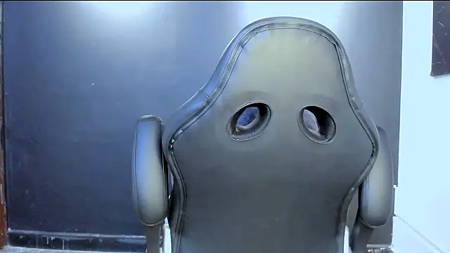 Big furry bear13 online show from April 22, 6:16 am