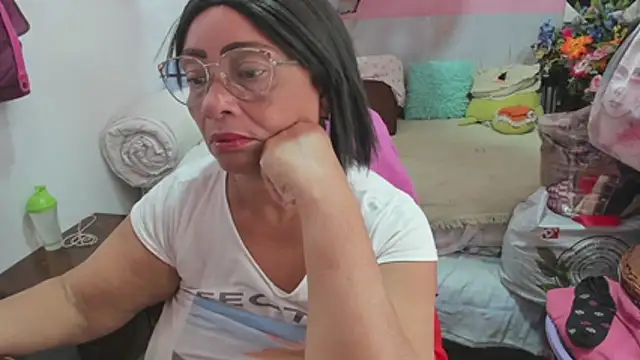 Mrs mommy  online show from March 29, 8:42 pm