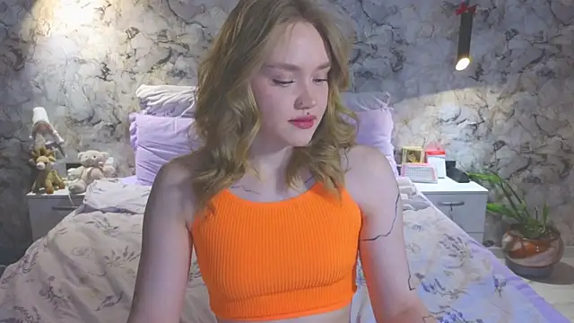 Aurora Golden1 online show from March 20, 1:43 am