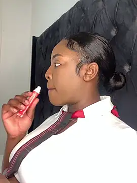 Ass-Queen online show from January 11, 1:05 pm