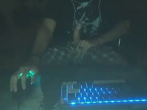 Snapshot of bnj181407 chatting on March 19, 10:25 pm bnj181407 online show from March 19, 10:25 pm