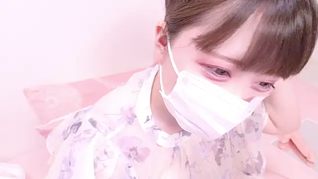 x--Miu--x online show from March 13, 11:08 am